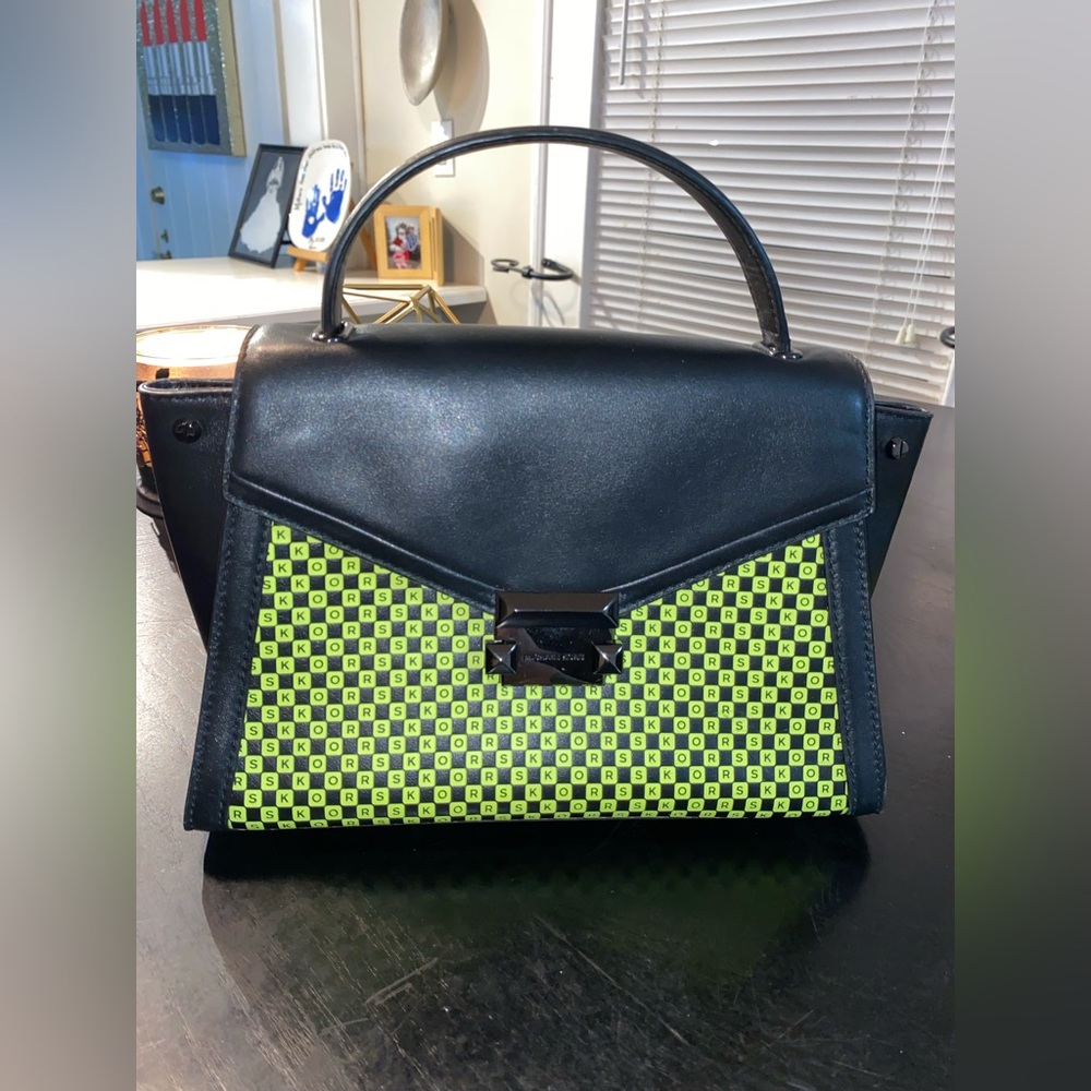 Michael Kors Whitney bag and wallet - Picture 2 of 10